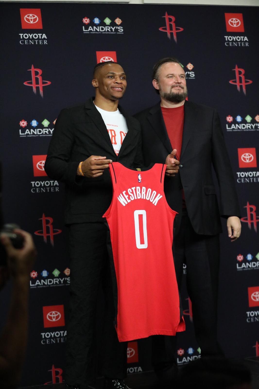 科贝：联赛对阵阿拉维斯的结果，将决定阿隆索在皇马的未来