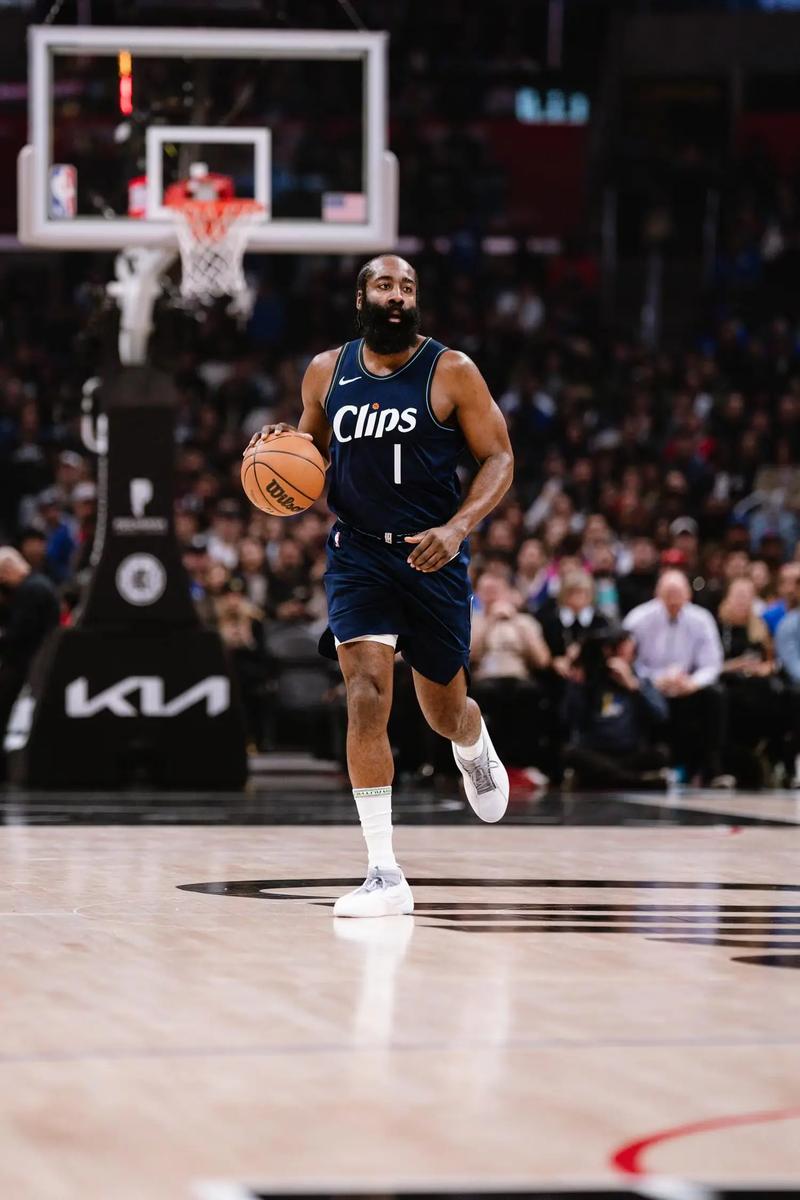 [NBA]NBA杯11月26日：快船VS湖人 集锦