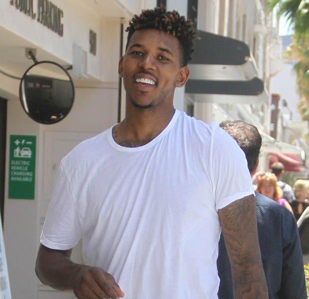 乒乓球混合团体世界杯：中国队取四连胜