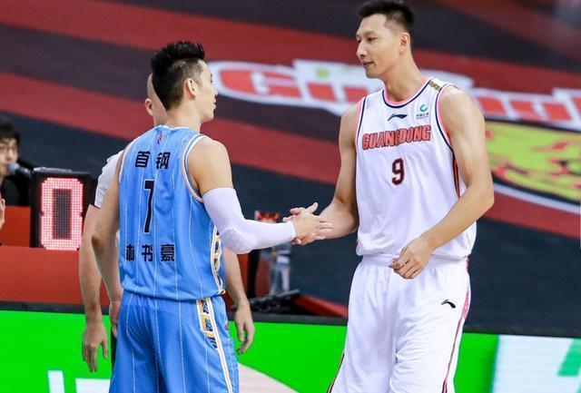 大谷翔平在 2025 赛季开幕战再次投打双修，向世界宣告“那个男人彻底回来了”