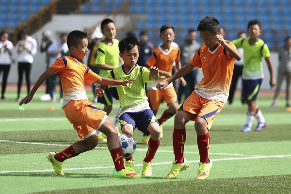 湖人詹姆斯受伤，赛季报销恐怕无望