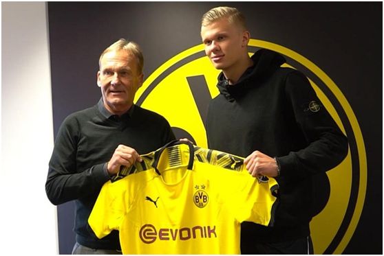 科曼：感谢拜仁邀请我回来，很荣幸与大家分享那些美好时光