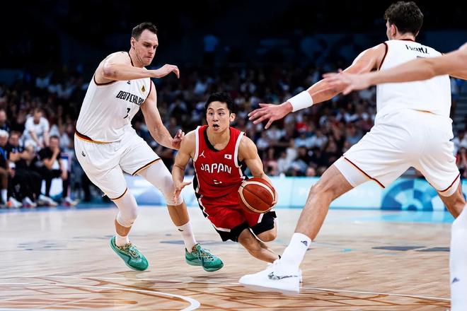 官方：阿森纳旧将霍尔丁自由转会加盟科罗拉多急流