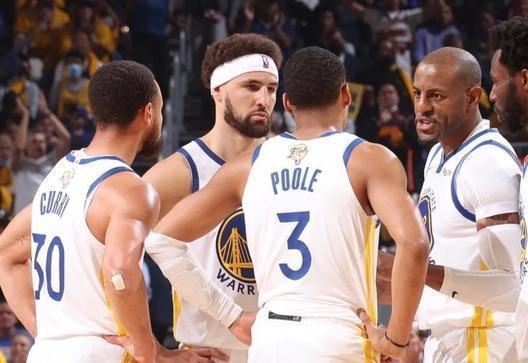 太阳不敌凯尔特人，3人不合格，1人表现优秀，怎么能进季后赛？