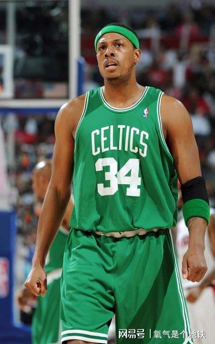 打脸了！赛季初被骂，如今全队第一